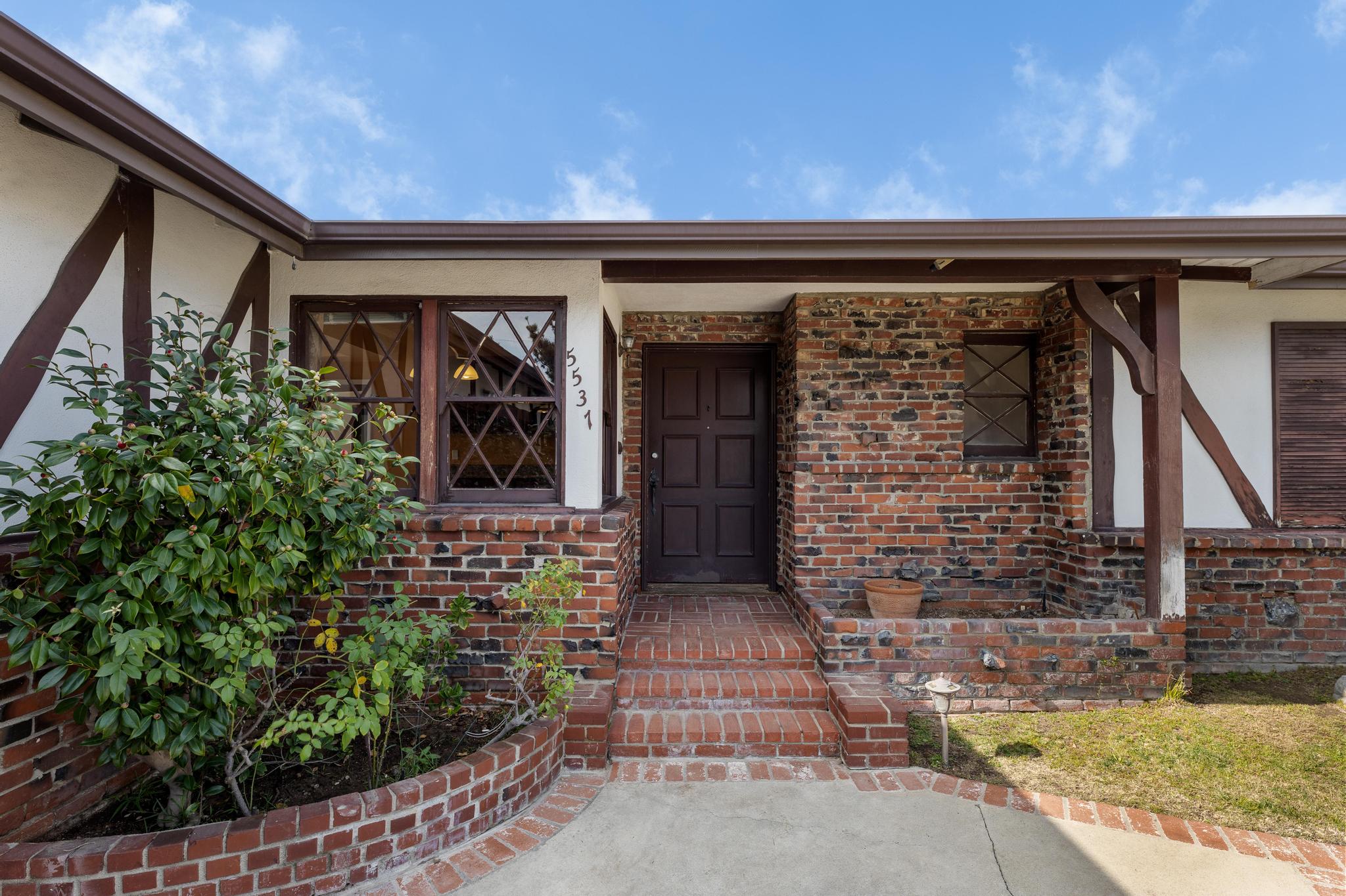 Video Tour Photo